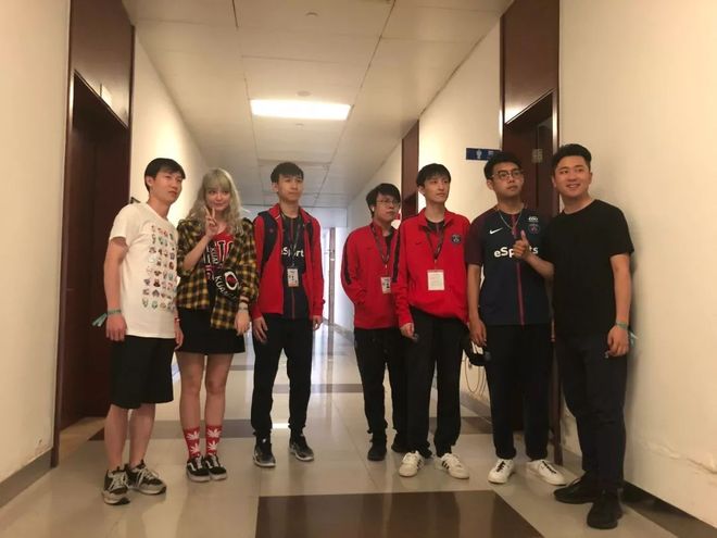 赛季的 赛季的
